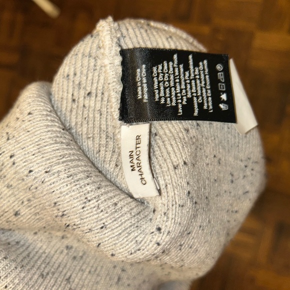 Speckled Knit Beanie - Picture 2 of 2